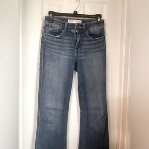 BKE Stella Slim Fit Mid Rise Flare 25 x 33 1/2